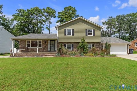 Tiny photo for 406 Windmere Drive, Colonial Heights, VA 23834 (MLS # 2601199)