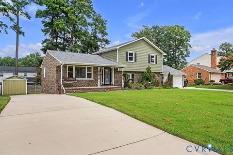 Tiny photo for 406 Windmere Drive, Colonial Heights, VA 23834 (MLS # 2601199)