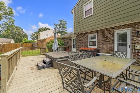 Tiny photo for 406 Windmere Drive, Colonial Heights, VA 23834 (MLS # 2601199)