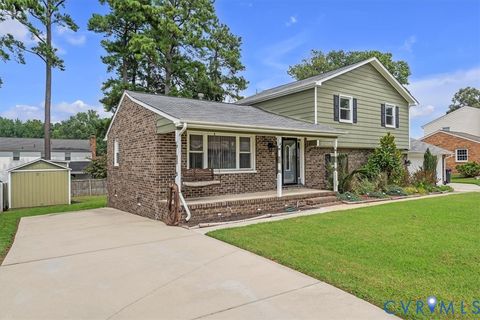Tiny photo for 406 Windmere Drive, Colonial Heights, VA 23834 (MLS # 2601199)