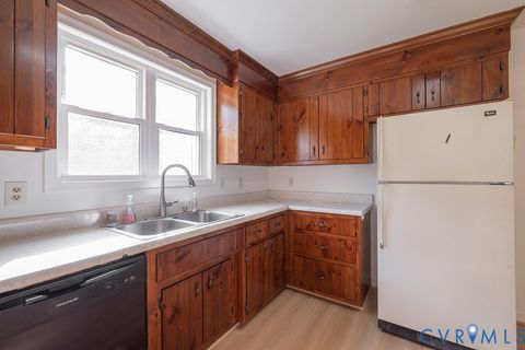 Tiny photo for 13609 Old Stage Road, Dinwiddie, VA 23841 (MLS # 2609693)