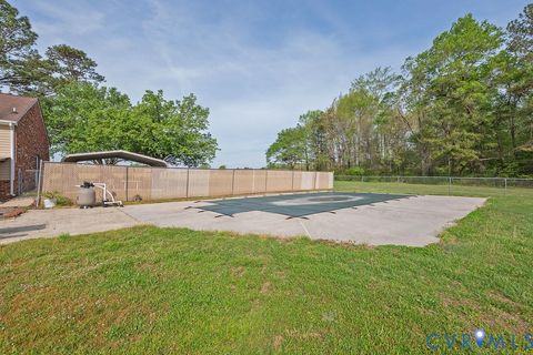 Tiny photo for 13609 Old Stage Road, Dinwiddie, VA 23841 (MLS # 2609693)