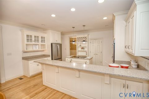 Tiny photo for 102 Rosemount, Williamsburg, VA 23188 (MLS # 2617902)