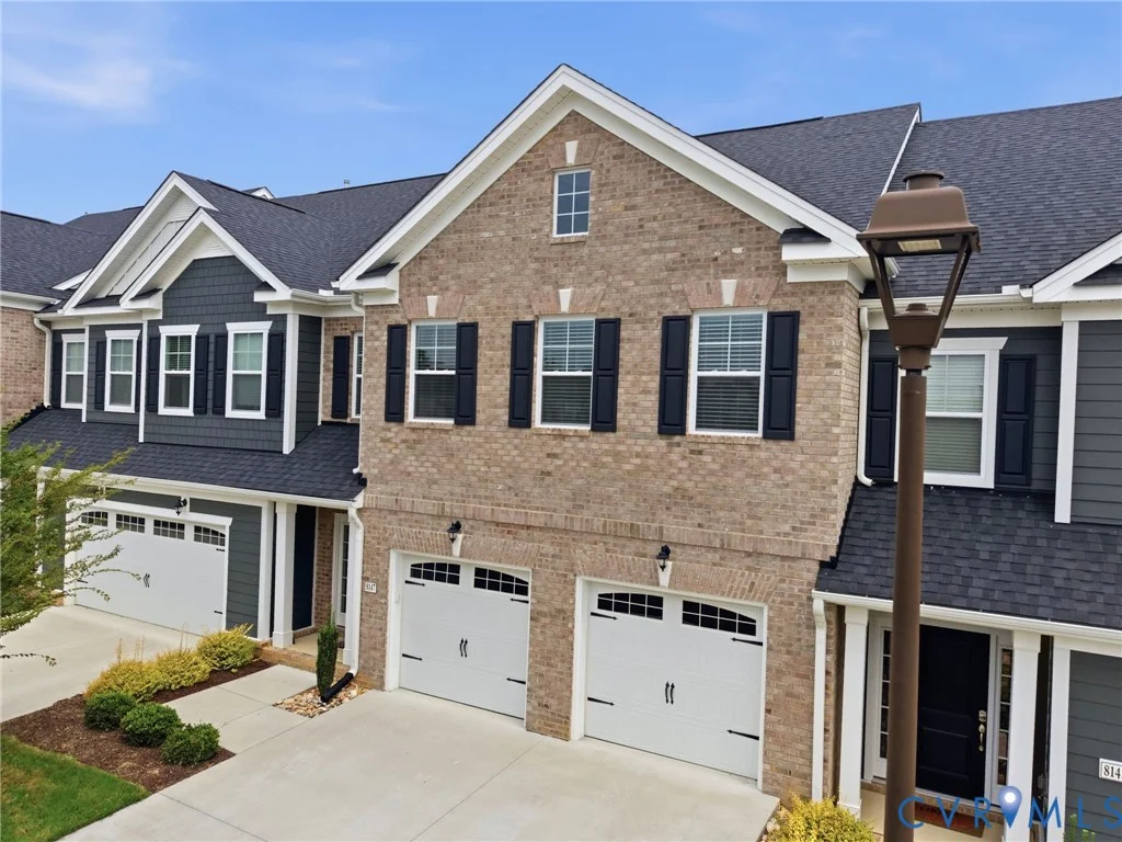 8147 Carriage Homes Drive