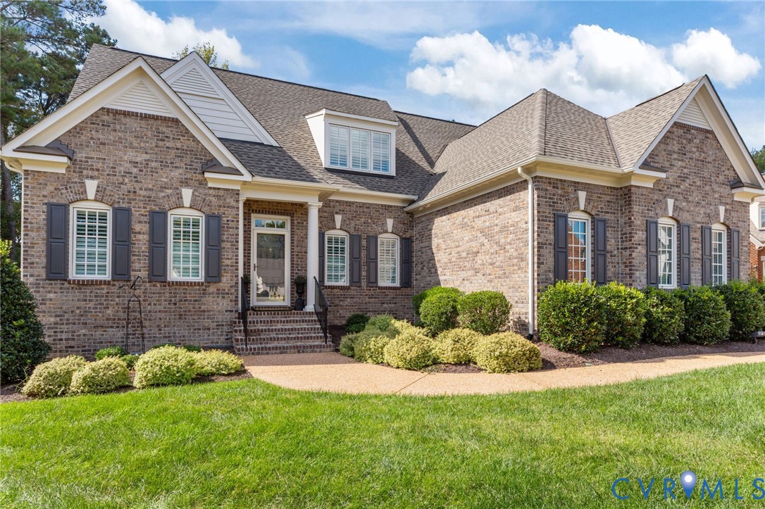 650 Fairhurst Court