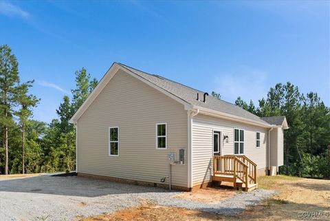 A home in Charlotte Courthouse