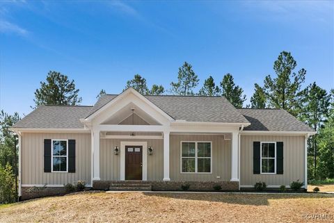 A home in Charlotte Courthouse