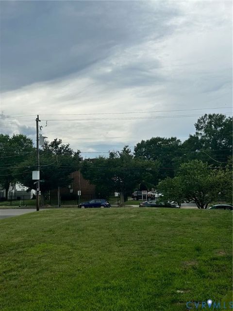 Tiny photo for 1912 Carrington Street, Richmond, VA 23223 (MLS # 2526255)
