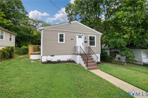Tiny photo for 2211 Royall Avenue, Richmond, VA 23224 (MLS # 2624724)
