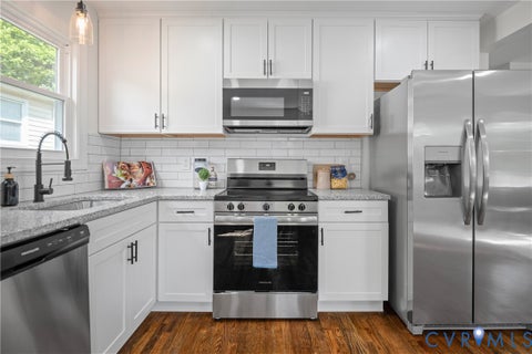 Tiny photo for 2211 Royall Avenue, Richmond, VA 23224 (MLS # 2624724)