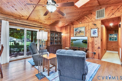 Tiny photo for 3 Cabin Point Drive, Montross, VA 22520 (MLS # 2627630)