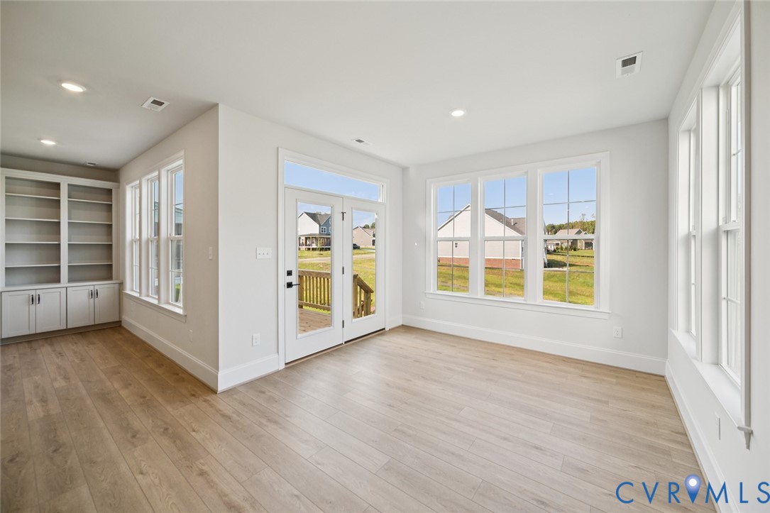 8473 Chimney Rock Drive