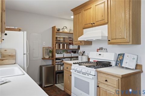 Tiny photo for 4510 1/2 Leonard Parkway, Richmond, VA 23221 (MLS # 2609605)