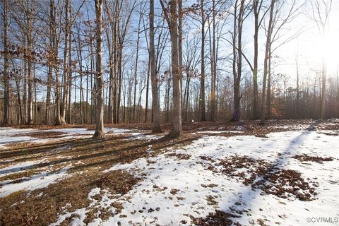 A home in Drakes Branch