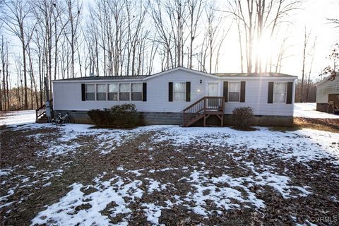 A home in Drakes Branch