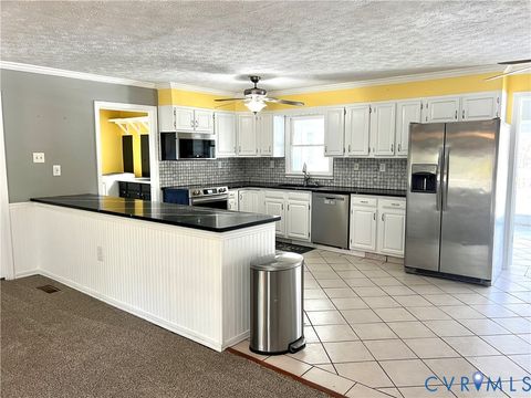 Tiny photo for 2049 Riddle Road, Blackstone, VA 23824 (MLS # 2607456)