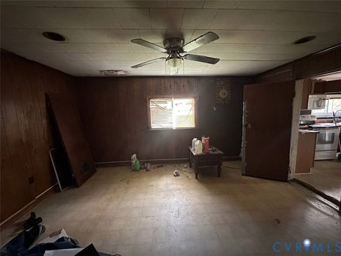 Tiny photo for 4668 Nutbush Road, Green Bay, VA 23942 (MLS # 2608904)