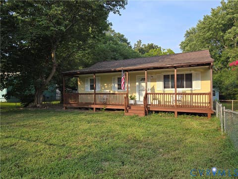 Photo of 16003 Edgewood Drive, Chester, VA 23831 (MLS # 2622285)
