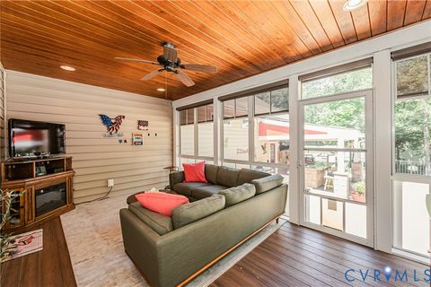 Tiny photo for 8040 N Courthouse Road, New Kent, VA 23124 (MLS # 2616988)