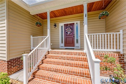 Tiny photo for 8040 N Courthouse Road, New Kent, VA 23124 (MLS # 2616988)