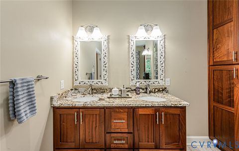 Tiny photo for 8040 N Courthouse Road, New Kent, VA 23124 (MLS # 2616988)
