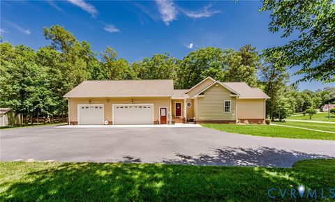 Tiny photo for 8040 N Courthouse Road, New Kent, VA 23124 (MLS # 2616988)