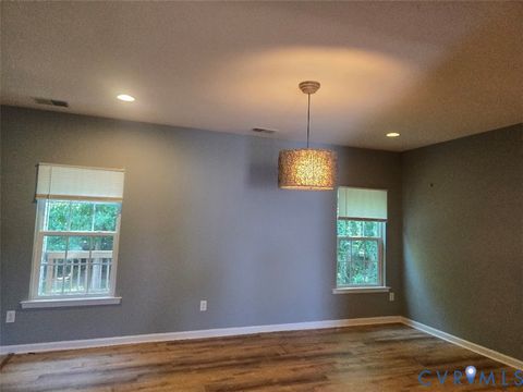 Tiny photo for 4801 Thornhurst Street, Richmond, VA 23223 (MLS # 2619259)