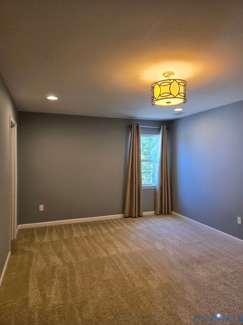 Tiny photo for 4801 Thornhurst Street, Richmond, VA 23223 (MLS # 2619259)