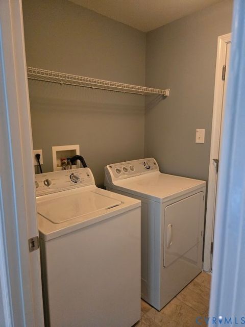Tiny photo for 4801 Thornhurst Street, Richmond, VA 23223 (MLS # 2619259)