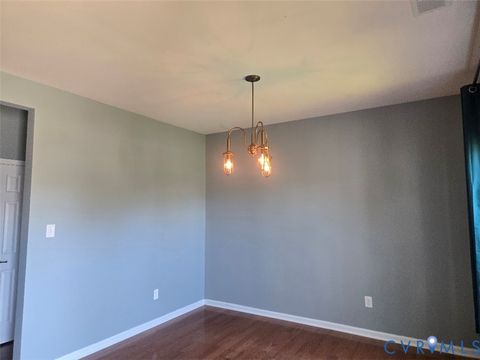 Tiny photo for 4801 Thornhurst Street, Richmond, VA 23223 (MLS # 2619259)