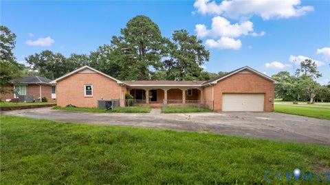 Tiny photo for 201 Laurel Street, Emporia, VA 23847 (MLS # 2628144)