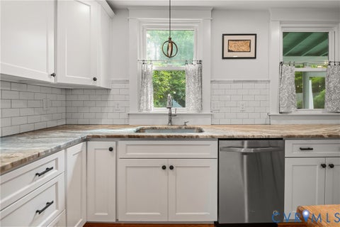 Tiny photo for 4509 Kensington Avenue, Richmond, VA 23221 (MLS # 2616957)