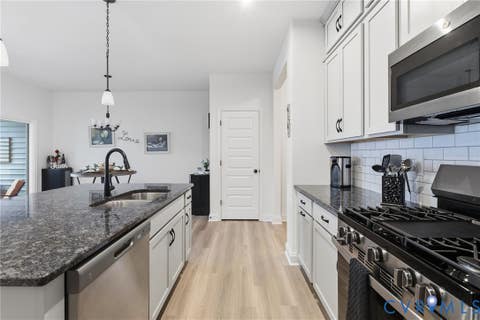 Tiny photo for 18751 Palisades Ridge, Moseley, VA 23120 (MLS # 2622319)