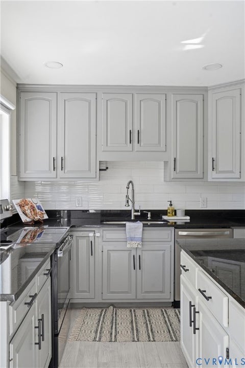 Tiny photo for 9207 Mapleway Road, Richmond, VA 23229 (MLS # 2626818)