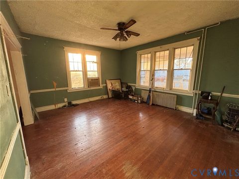 Tiny photo for 9 N Elm Avenue, Highland Springs, VA 23075 (MLS # 2604653)