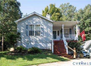 307 Poplar Dr Louisa VA 23093