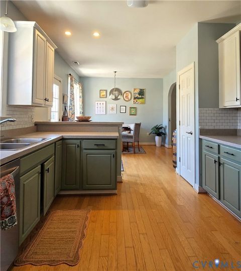 Tiny photo for 68 Fitzhugh Street, White Stone, VA 22578 (MLS # 2529593)