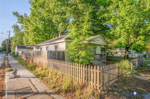 Tiny photo for 2015 Mansion Avenue, Richmond, VA 23224 (MLS # 2609470)