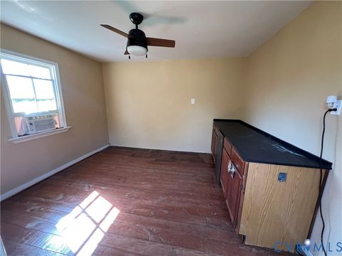 Tiny photo for 244 Meadowbrook Road, Warsaw, VA 22572 (MLS # 2527205)