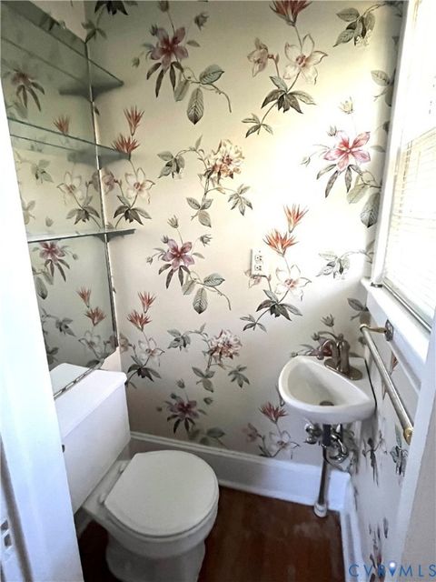 Tiny photo for 244 Meadowbrook Road, Warsaw, VA 22572 (MLS # 2527205)