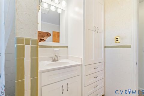 Tiny photo for 3909 Cambridge Place, Hopewell, VA 23860 (MLS # 2600079)