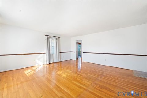 Tiny photo for 3909 Cambridge Place, Hopewell, VA 23860 (MLS # 2600079)