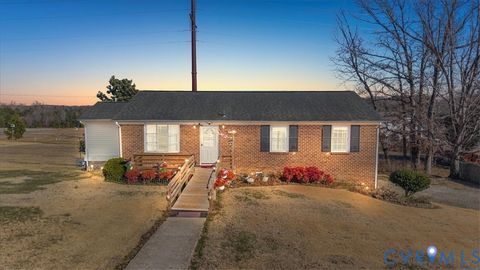 Photo of 3909 Cambridge Place, Hopewell, VA 23860 (MLS # 2600079)