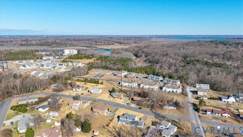 Tiny photo for 3909 Cambridge Place, Hopewell, VA 23860 (MLS # 2600079)