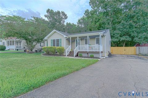 Tiny photo for 5725 Fox Hunt Trail, South Chesterfield, VA 23803 (MLS # 2618566)