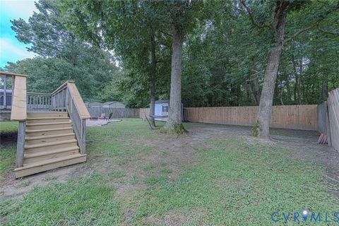 Tiny photo for 5725 Fox Hunt Trail, South Chesterfield, VA 23803 (MLS # 2618566)