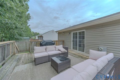 Tiny photo for 5725 Fox Hunt Trail, South Chesterfield, VA 23803 (MLS # 2618566)