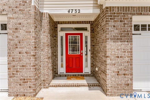 Tiny photo for 4732 Kilby Drive, Virginia Beach, VA 23456 (MLS # 2617803)