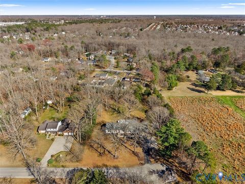 Tiny photo for 501 Paddington Drive, Midlothian, VA 23114 (MLS # 2606043)