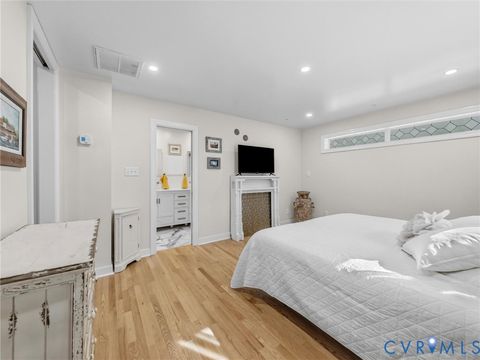 Tiny photo for 501 Paddington Drive, Midlothian, VA 23114 (MLS # 2606043)